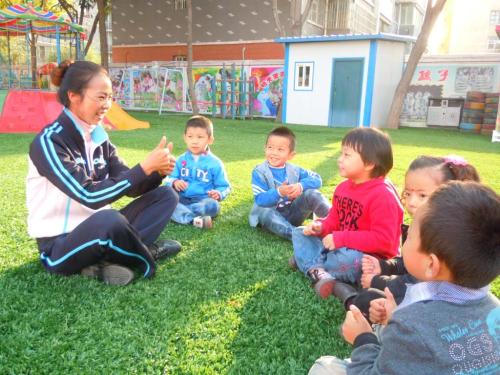 電視對幼兒游戲活動的利與弊,電視對幼兒游戲活動的利與弊及實地數據分析方案 —— 復古版視角下的探討,適用性執行方案_GM版97.37.47